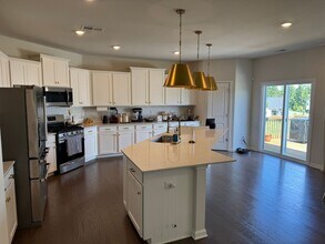 2632 Swamp Chestnut Oak Dr in Gastonia, NC - Building Photo - Building Photo