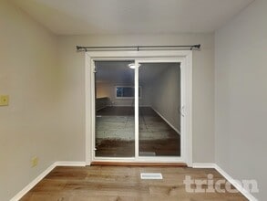 6865 Buckingham Rd in Woodbury, MN - Building Photo - Building Photo