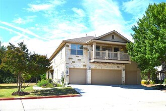 9201 Brodie Ln in Austin, TX - Building Photo - Building Photo