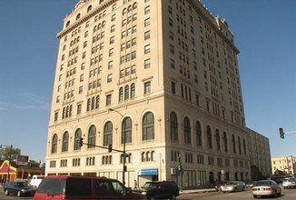 The Midwest Apartments in Chicago, IL - Building Photo - Building Photo