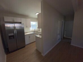 110 Old Spanish Trail in Lantana, FL - Building Photo - Building Photo