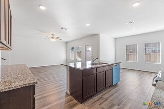 620 LT Rusty Dr in Jarrell, TX - Building Photo - Building Photo