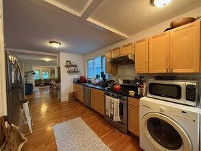 17 Milton St, Unit 2 in Cambridge, MA - Building Photo - Building Photo