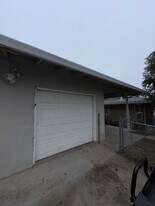 5813 Enfield St in Carmichael, CA - Building Photo