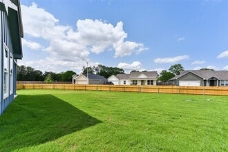112 Callie St in Smithville, TX - Building Photo - Building Photo