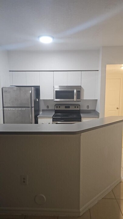 1308 Belmont Ln in North Lauderdale, FL - Building Photo