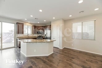 9642 Salford Isle St in Las Vegas, NV - Building Photo - Building Photo