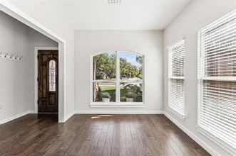 13105 Holbrook Dr in Farmers Branch, TX - Building Photo - Building Photo