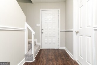 3400 Bleckley Dr in Stonecrest, GA - Building Photo - Building Photo