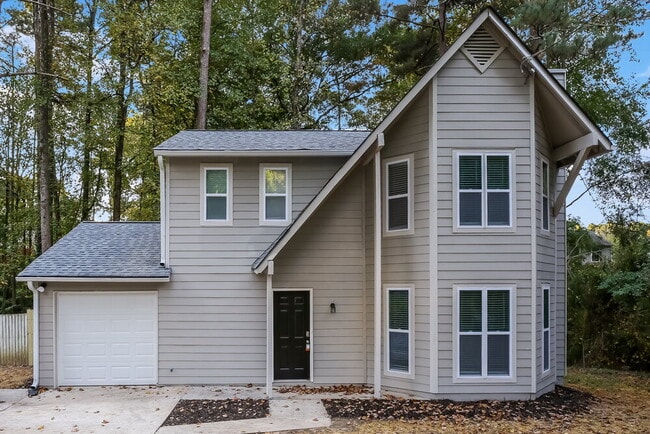 property at 3730 Rhoanoke Ct