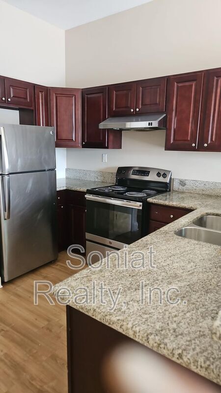 3132 Washington Ave in New Orleans, LA - Building Photo - Building Photo