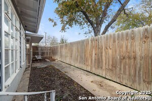 311 Karen Ln in San Antonio, TX - Building Photo - Building Photo