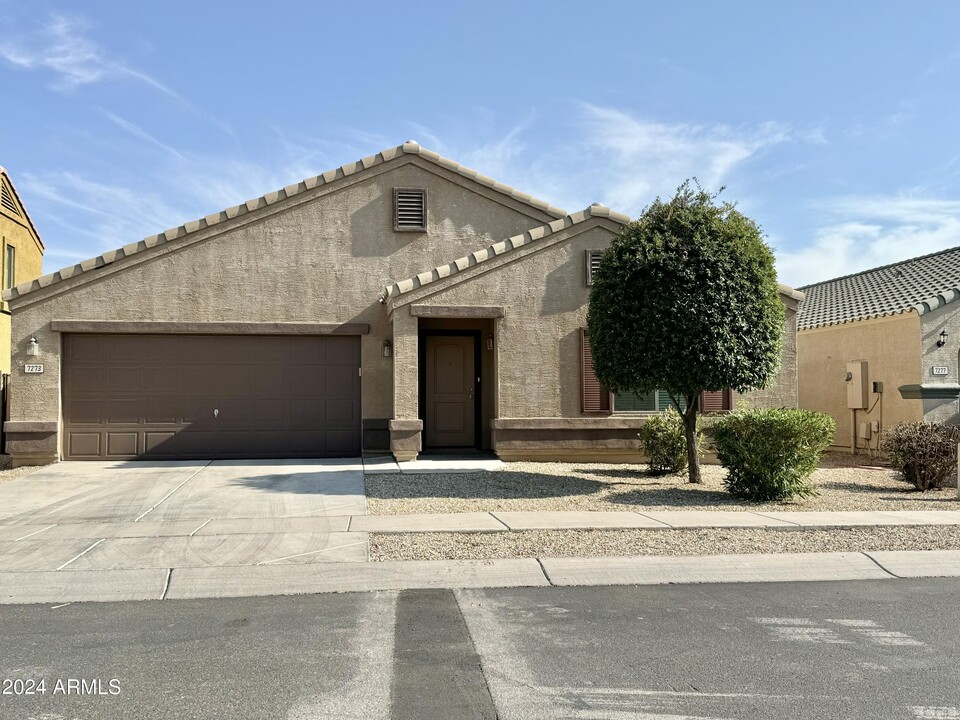 7273 W Aurelius Ave in Glendale, AZ - Building Photo