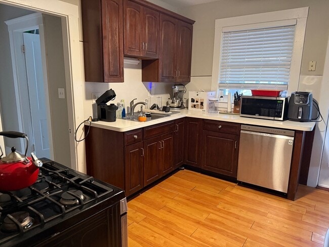 31 Revere Rd in Quincy, MA - Building Photo - Building Photo