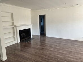400 S Lamer St in Burbank, CA - Building Photo - Building Photo