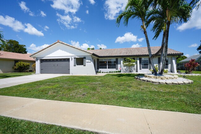 11577 Anhinga Dr in Wellington, FL - Building Photo - Building Photo