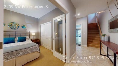 2209 NW Pettygrove St in Portland, OR - Building Photo - Building Photo