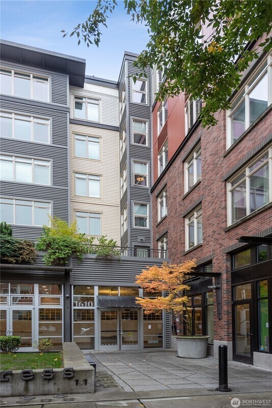 1610 Belmont Ave in Seattle, WA - Building Photo - Building Photo