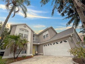 15009 Cloverdale Dr in Ft. Myers, FL - Building Photo