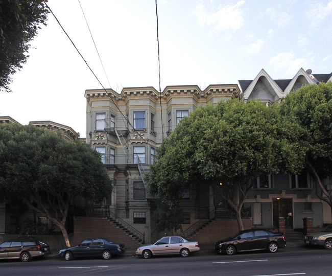 607-619 Oak St in San Francisco, CA - Foto de edificio - Building Photo