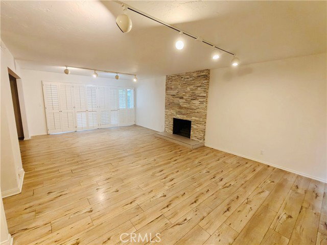 5763 Valerie Ave in Los Angeles, CA - Building Photo - Building Photo