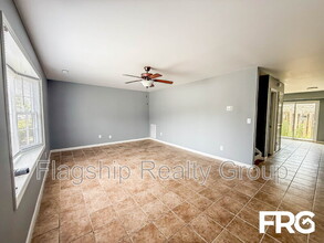 100 Kristin Dr in Greenville, NC - Building Photo - Building Photo