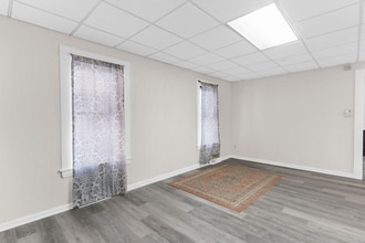 826 Michigan Ave in Youngstown, OH - Building Photo - Building Photo