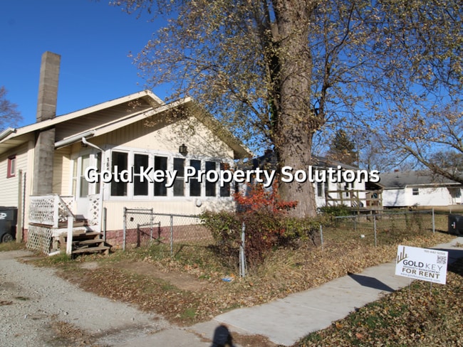 property at 1640 W 18th St