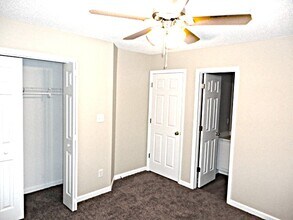 103 Homestead Park Dr in Apex, NC - Building Photo - Building Photo