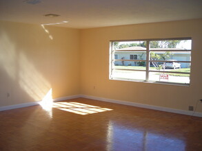 1002 Lemonwood Ave in Bradenton, FL - Building Photo - Building Photo