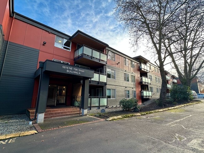 property at 5818 NE 70th St