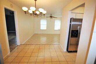 610 Wilshire Dr in Casselberry, FL - Building Photo - Building Photo