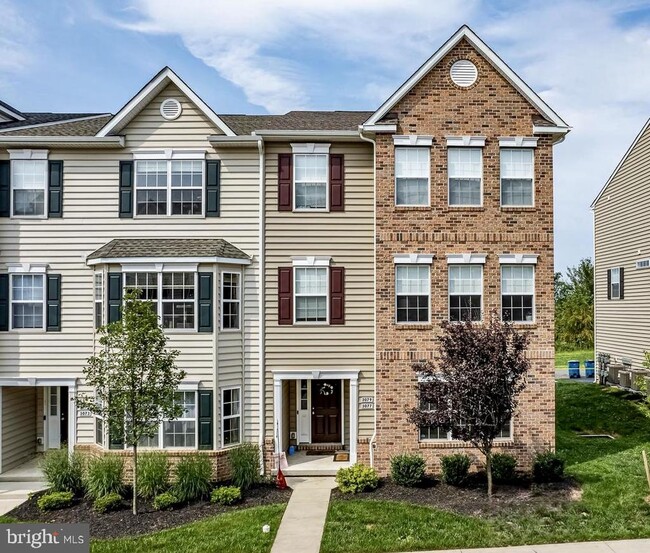 property at 3077 Goshen Dr
