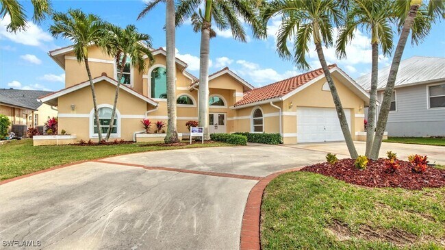 3123 SE 22nd Pl in Cape Coral, FL - Building Photo - Building Photo