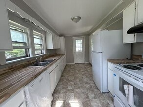 212 Maple St in Sidney, OH - Building Photo - Building Photo