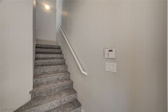 9140 Forest Willow Ave in Las Vegas, NV - Building Photo - Building Photo