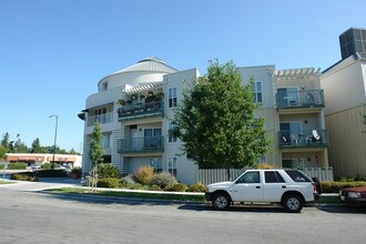 Craig Gardens Senior Housing in Campbell, CA - Building Photo - Building Photo