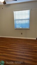 1922 SE West Dunbrooke Cir in Port St. Lucie, FL - Building Photo - Building Photo