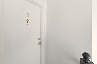 135 W Irvington Pl in Denver, CO - Building Photo - Building Photo