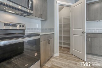 4802 NE 37th Ct in Vancouver, WA - Building Photo - Building Photo