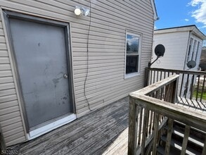 389 Myrtle Ave in Irvington, NJ - Building Photo - Building Photo