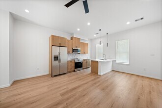 1408 Enid St in Houston, TX - Building Photo - Building Photo