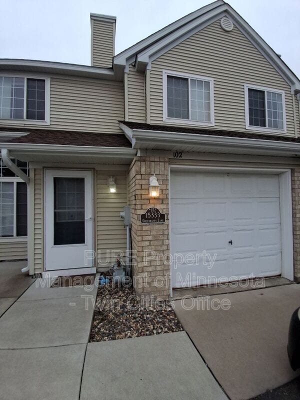 property at 15333 Greenhaven Ln