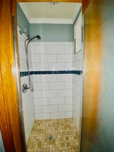 168 168th Ave in Ashland, CA - Foto de edificio - Building Photo