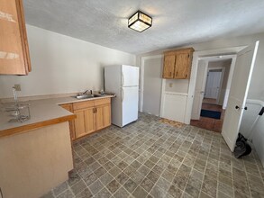 1988 Centre St, Unit 1 in Boston, MA - Building Photo - Building Photo