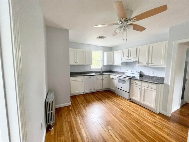 property at 2 Snowling Rd