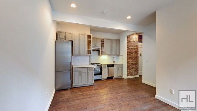 Crown Heights 2-Bed