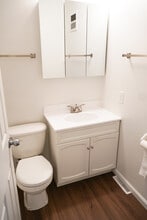 Woods Edge Townhomes in Madison, WI - Building Photo - Building Photo