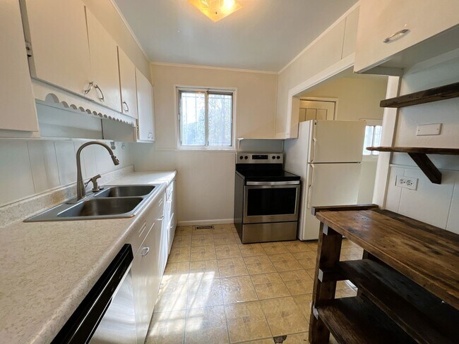 1875 W Beekman Pl in Denver, CO - Building Photo - Building Photo