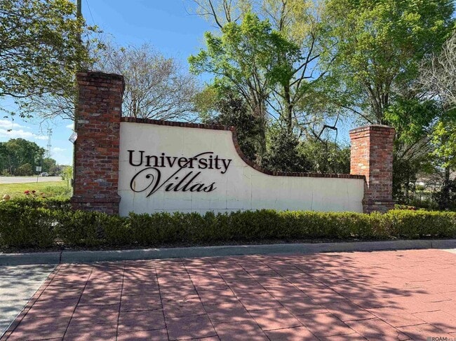 property at 8017 Seville Ct